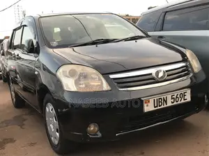 Toyota Raum 2008 Black