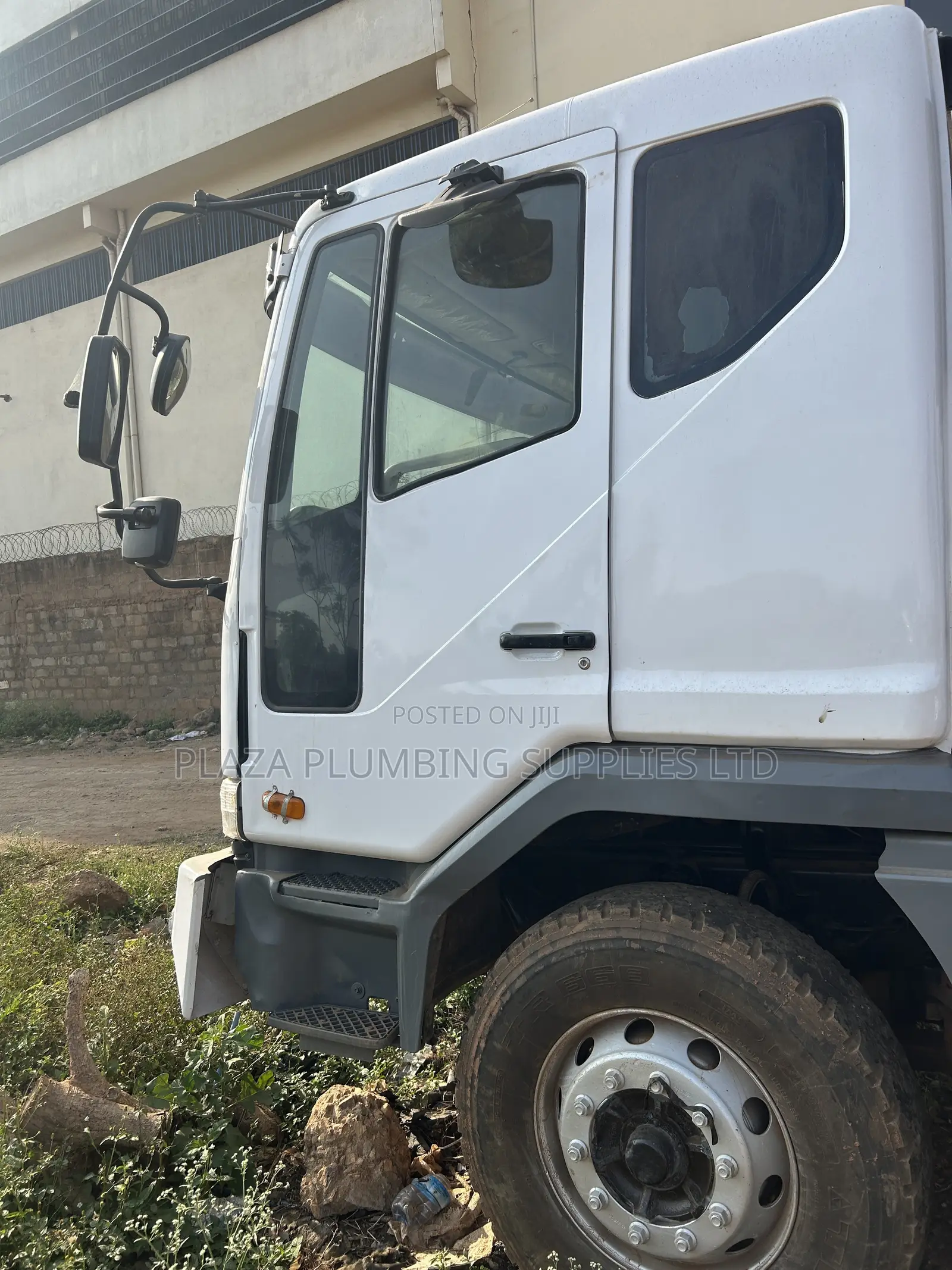 Trailer Tractor