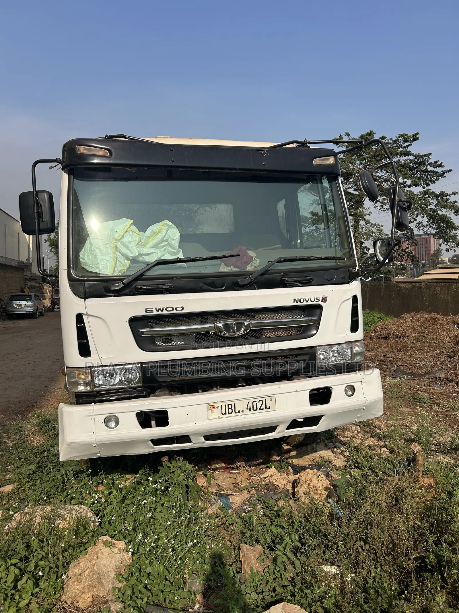 Trailer Tractor