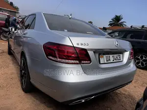 Mercedes-Benz E300 2013 Silver