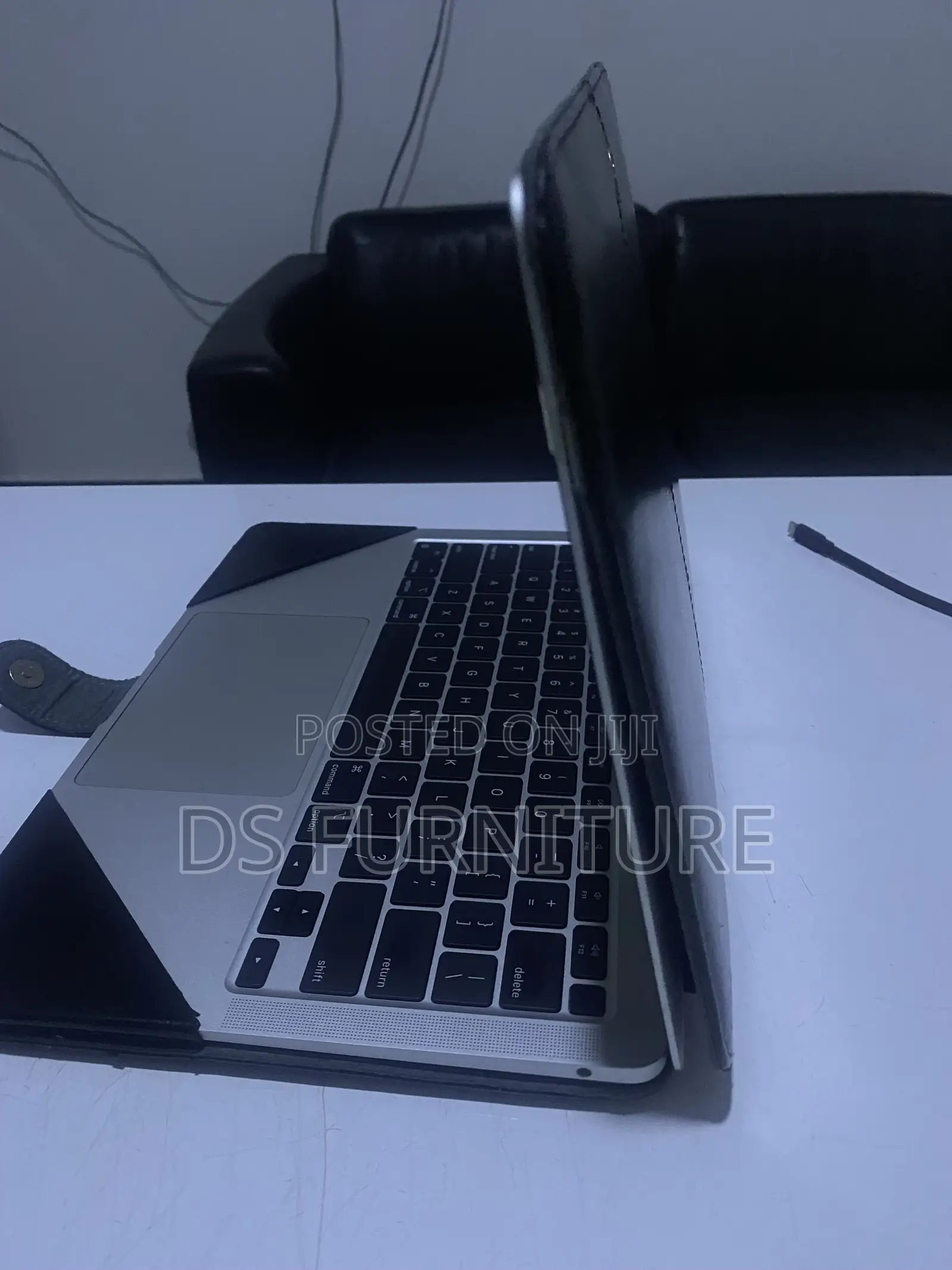 Laptop Apple MacBook Air 16GB Apple M1 Max SSD 512GB