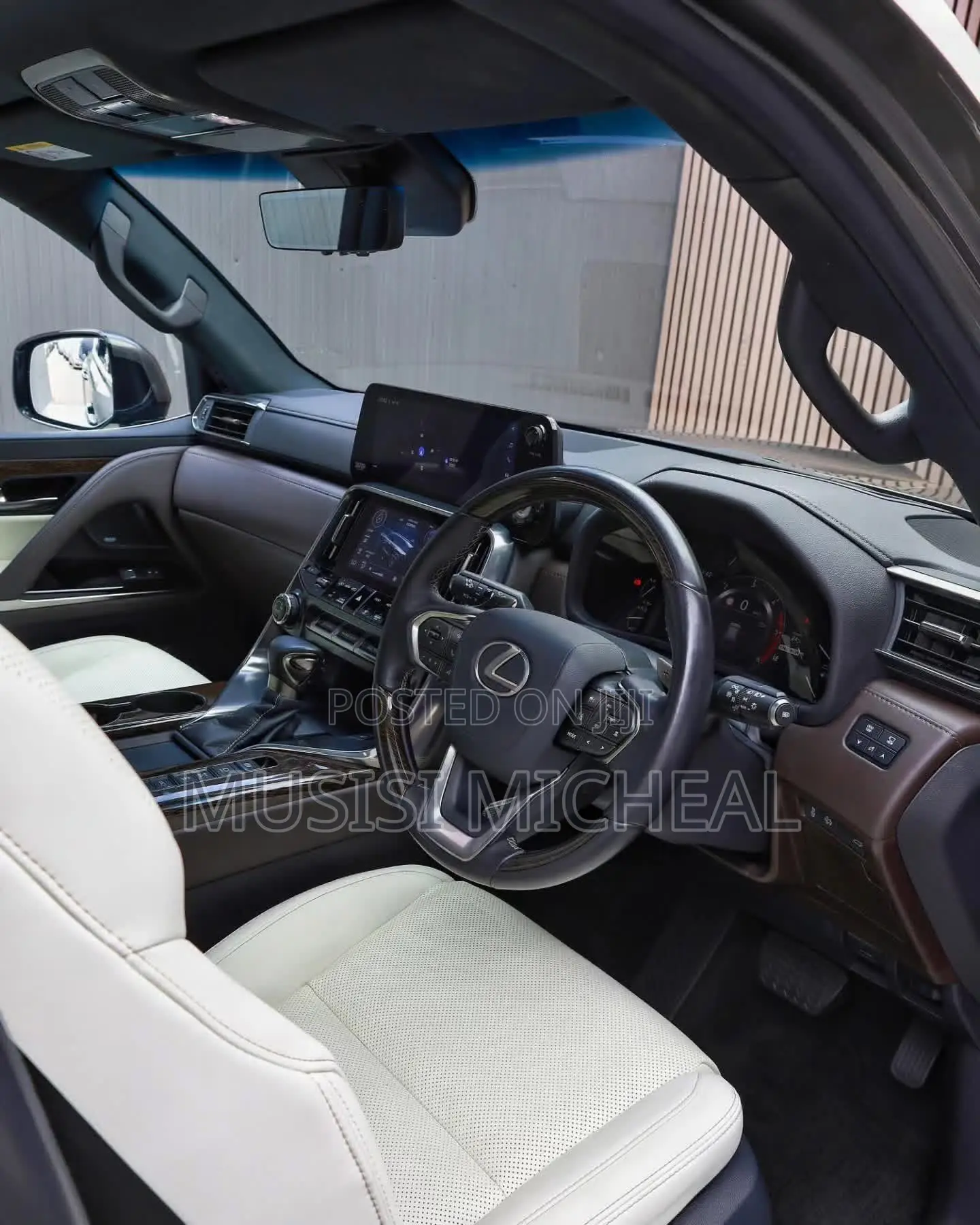 Lexus LX 500d 2023 Gray
