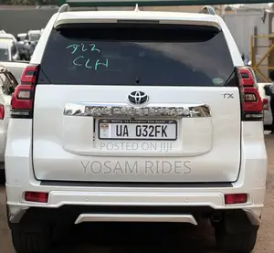 Toyota Land Cruiser Prado 2.8 2018 White