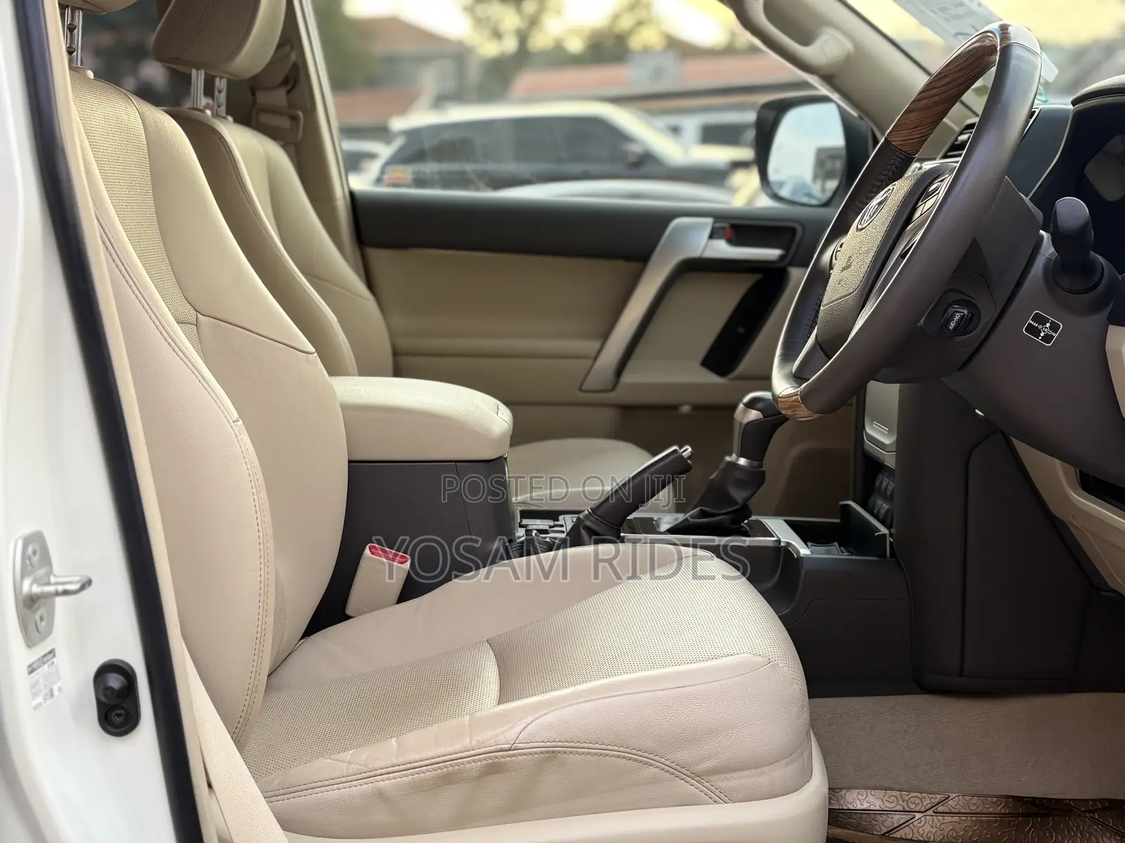Toyota Land Cruiser Prado 2.8 2018 White