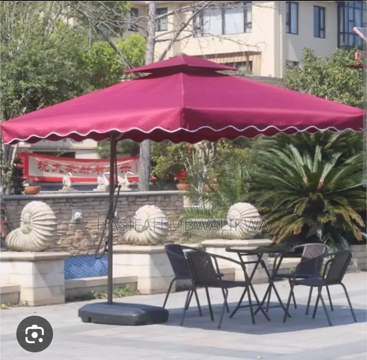 Adjustable Umbrella With Stand Base 2.5m (Canvas Material)