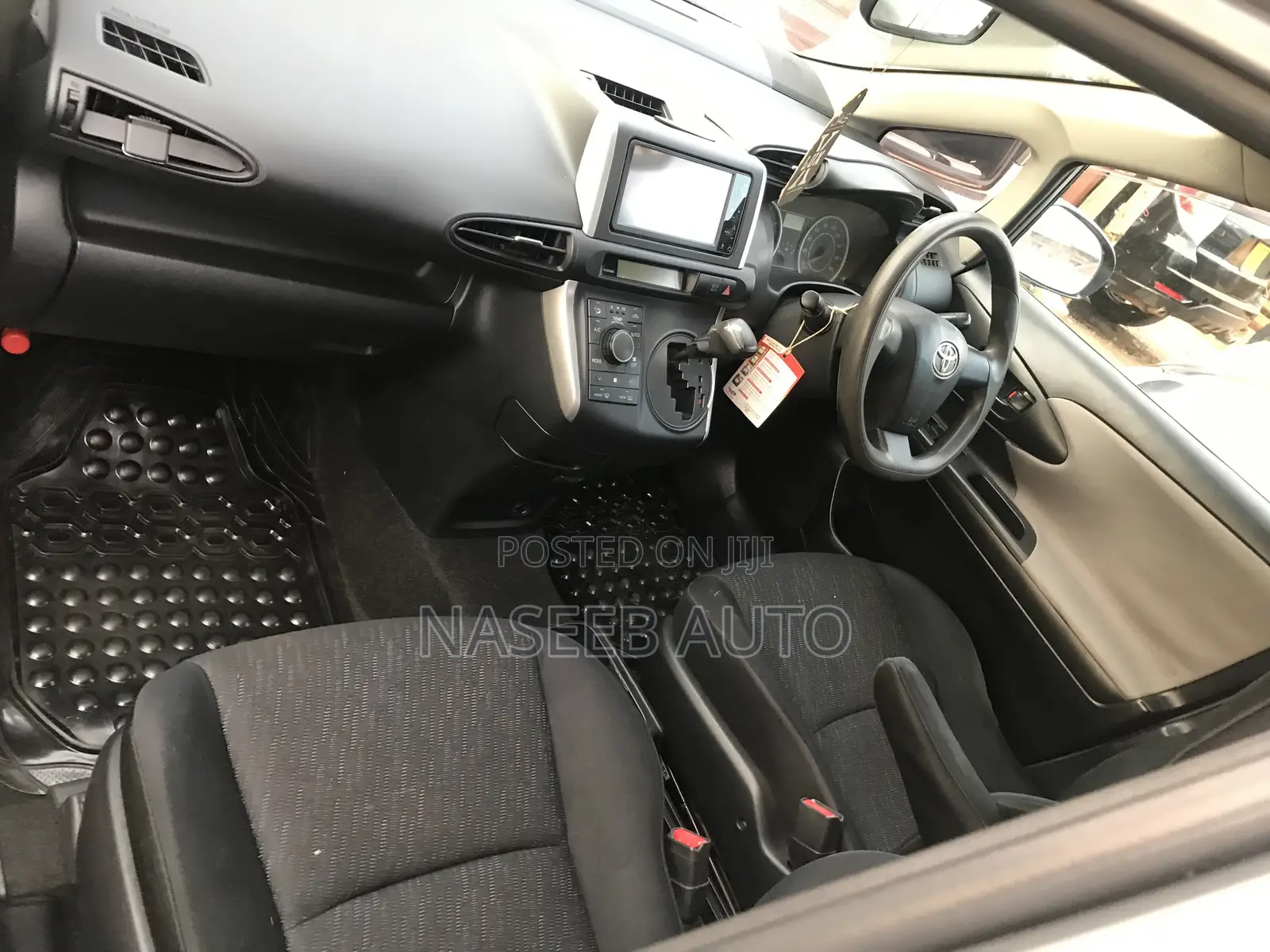 Toyota Wish 2010 Gray