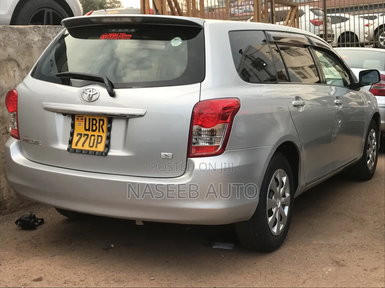 Toyota Corolla Fielder 2009 Silver