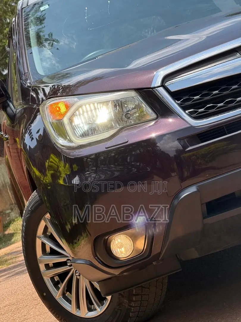 Subaru Forester 2.0XT Premium 4dr SUV AWD (2.0L 4cyl Turbo CVT) 2014