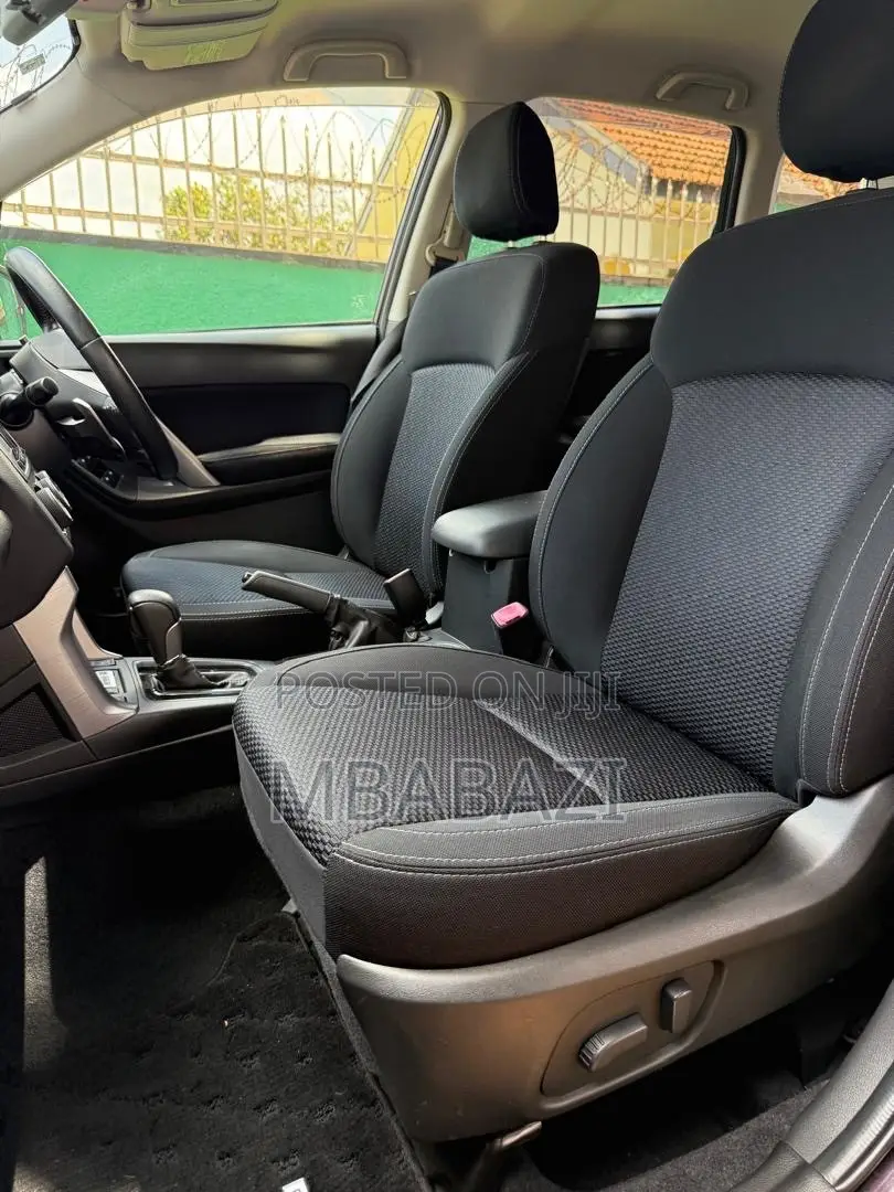 Subaru Forester 2.0XT Premium 4dr SUV AWD (2.0L 4cyl Turbo CVT) 2014