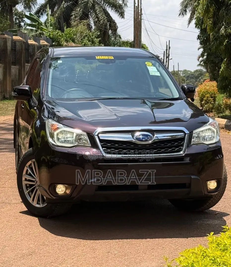 Subaru Forester 2.0XT Premium 4dr SUV AWD (2.0L 4cyl Turbo CVT) 2014