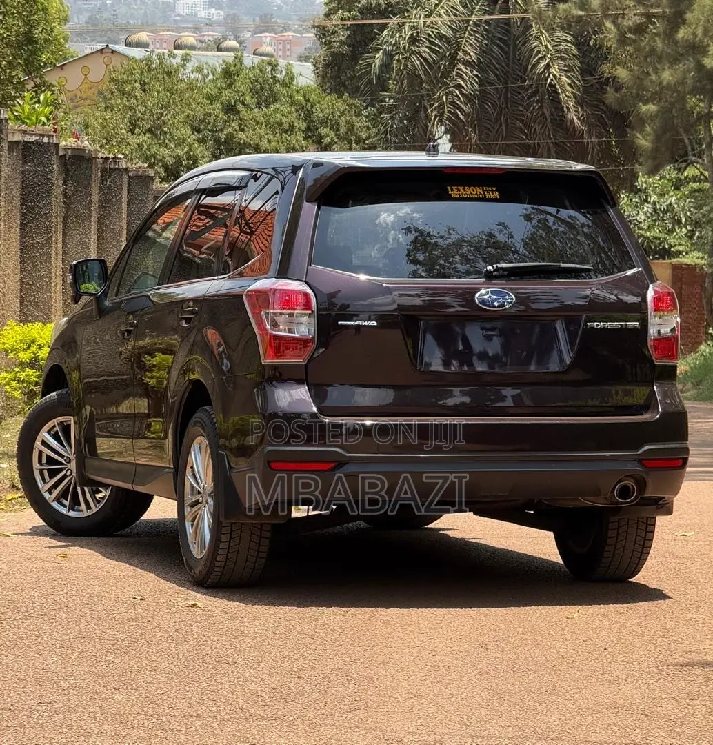 Subaru Forester 2.0XT Premium 4dr SUV AWD (2.0L 4cyl Turbo CVT) 2014