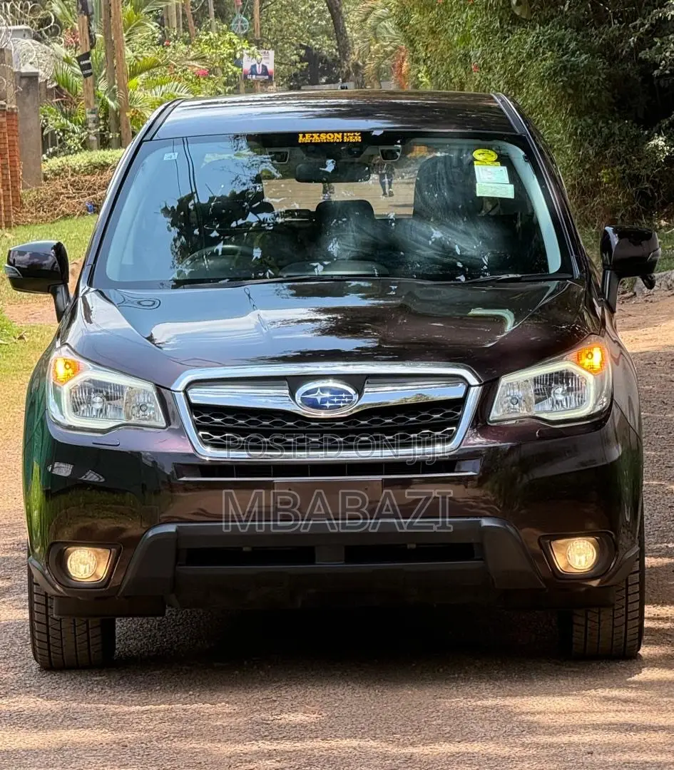 Subaru Forester 2.0XT Premium 4dr SUV AWD (2.0L 4cyl Turbo CVT) 2014