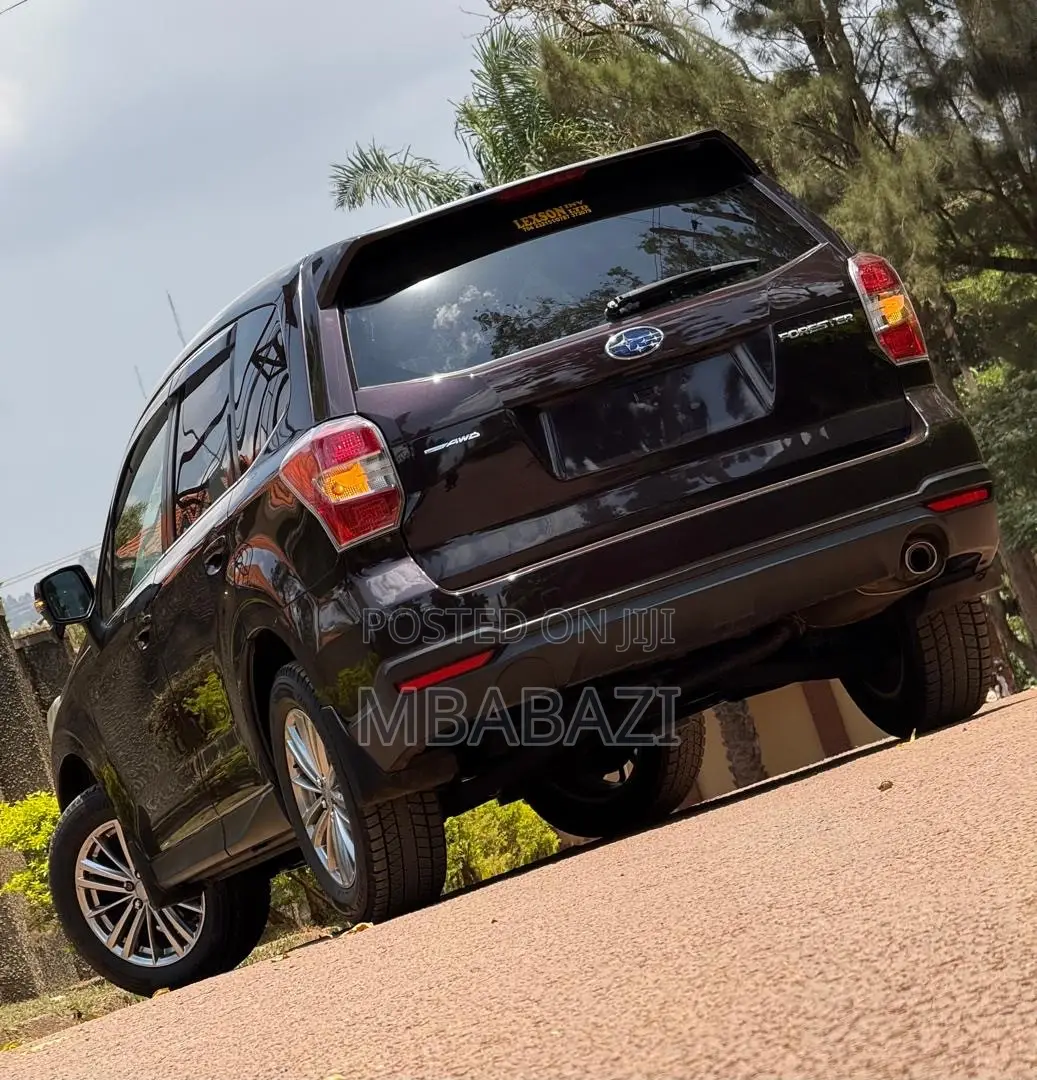 Subaru Forester 2.0XT Premium 4dr SUV AWD (2.0L 4cyl Turbo CVT) 2014