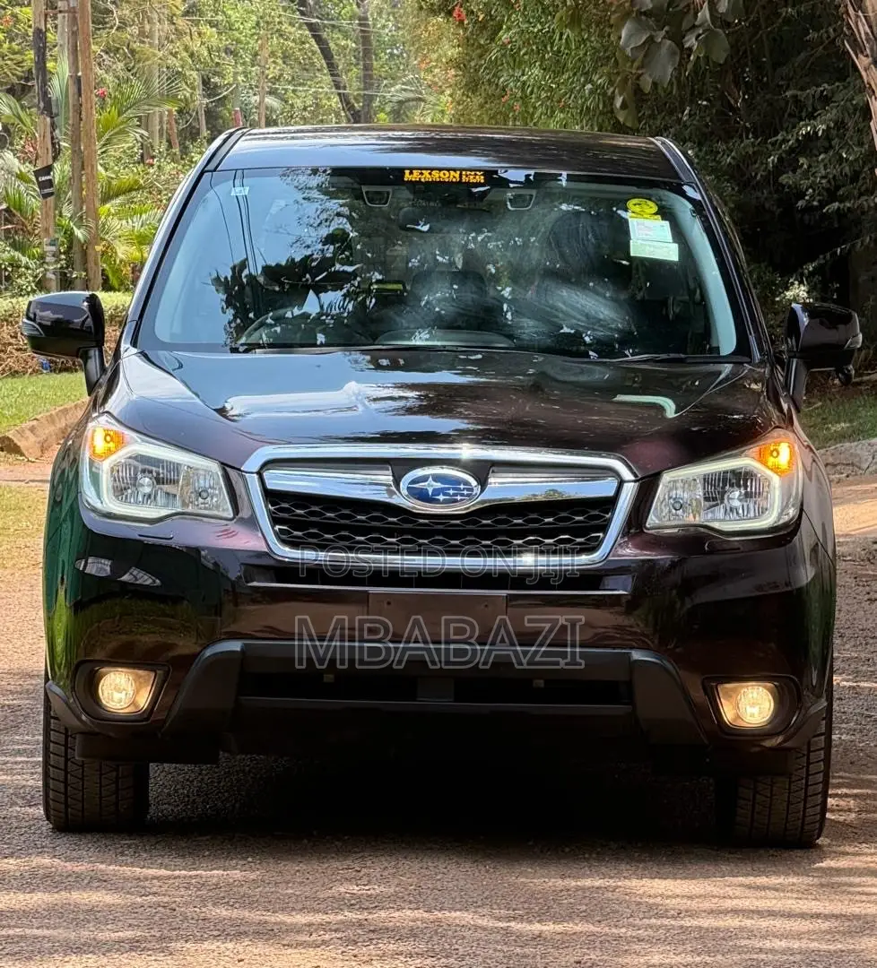 Subaru Forester 2.0XT Premium 4dr SUV AWD (2.0L 4cyl Turbo CVT) 2014