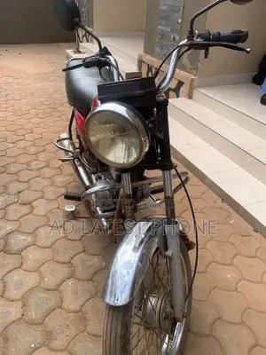 Bajaj Boxer 100 2015 Red