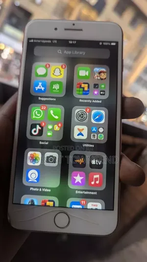 Apple iPhone 7 128 GB Red