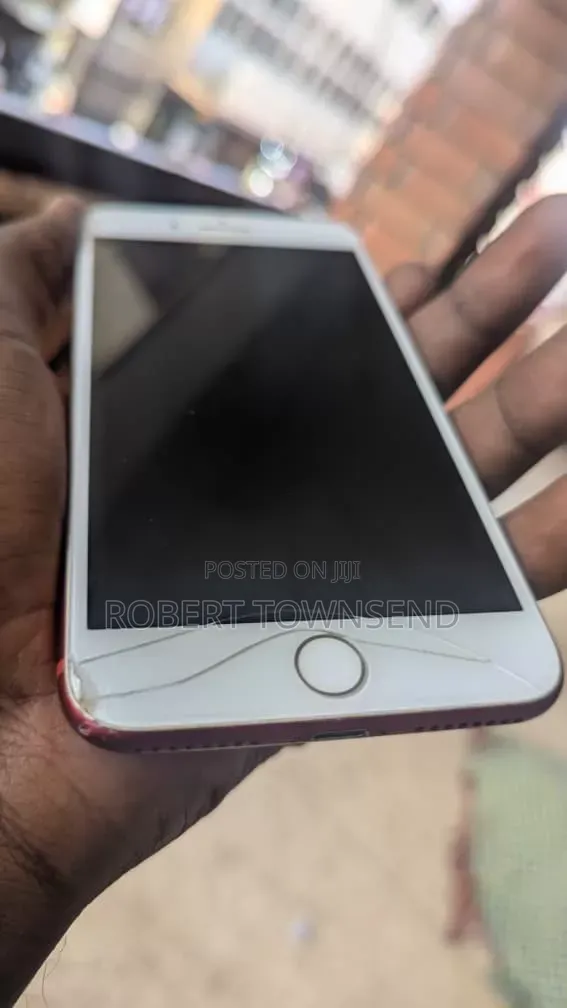Apple iPhone 7 128 GB Red