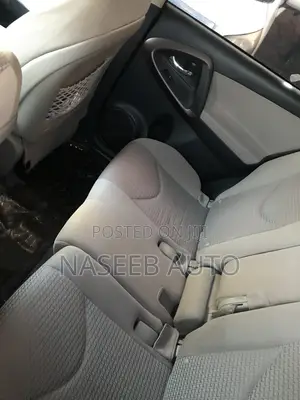 Toyota Vanguard 2010 Black