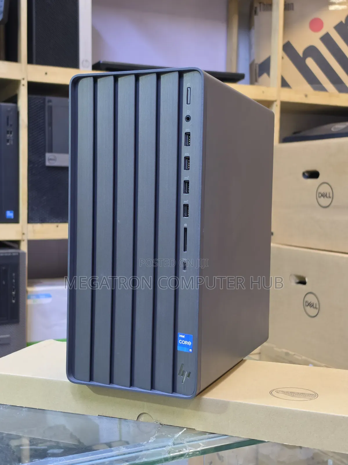 Desktop Computer HP Envy 8GB Intel Core i5 SSD 512GB