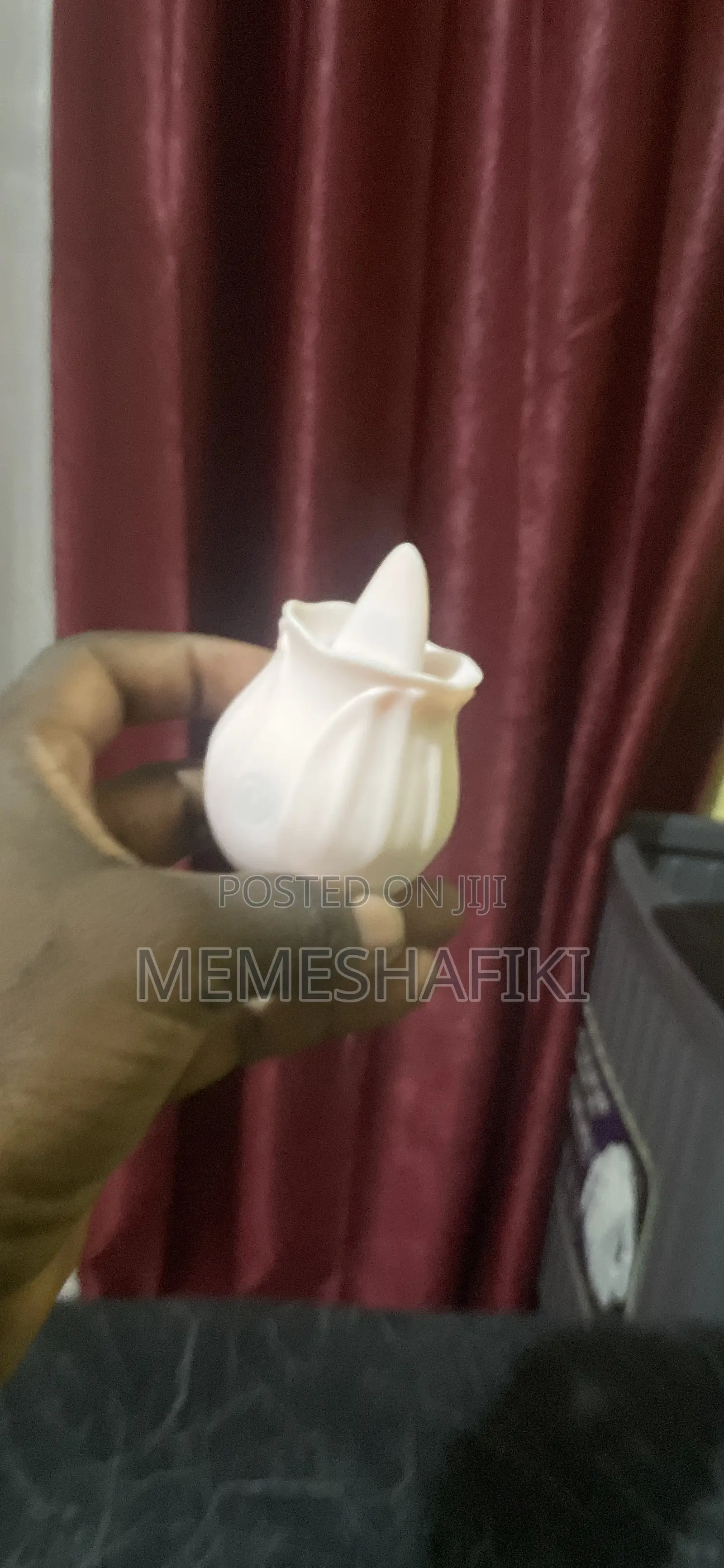 Sex Toy Vibing Bloom Tongue
