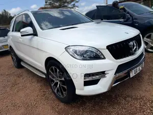 Mercedes-Benz M Class ML 350 BlueTEC 4Matic 2013 White