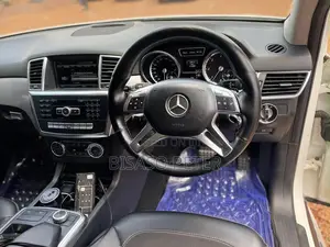 Mercedes-Benz M Class ML 350 BlueTEC 4Matic 2013 White
