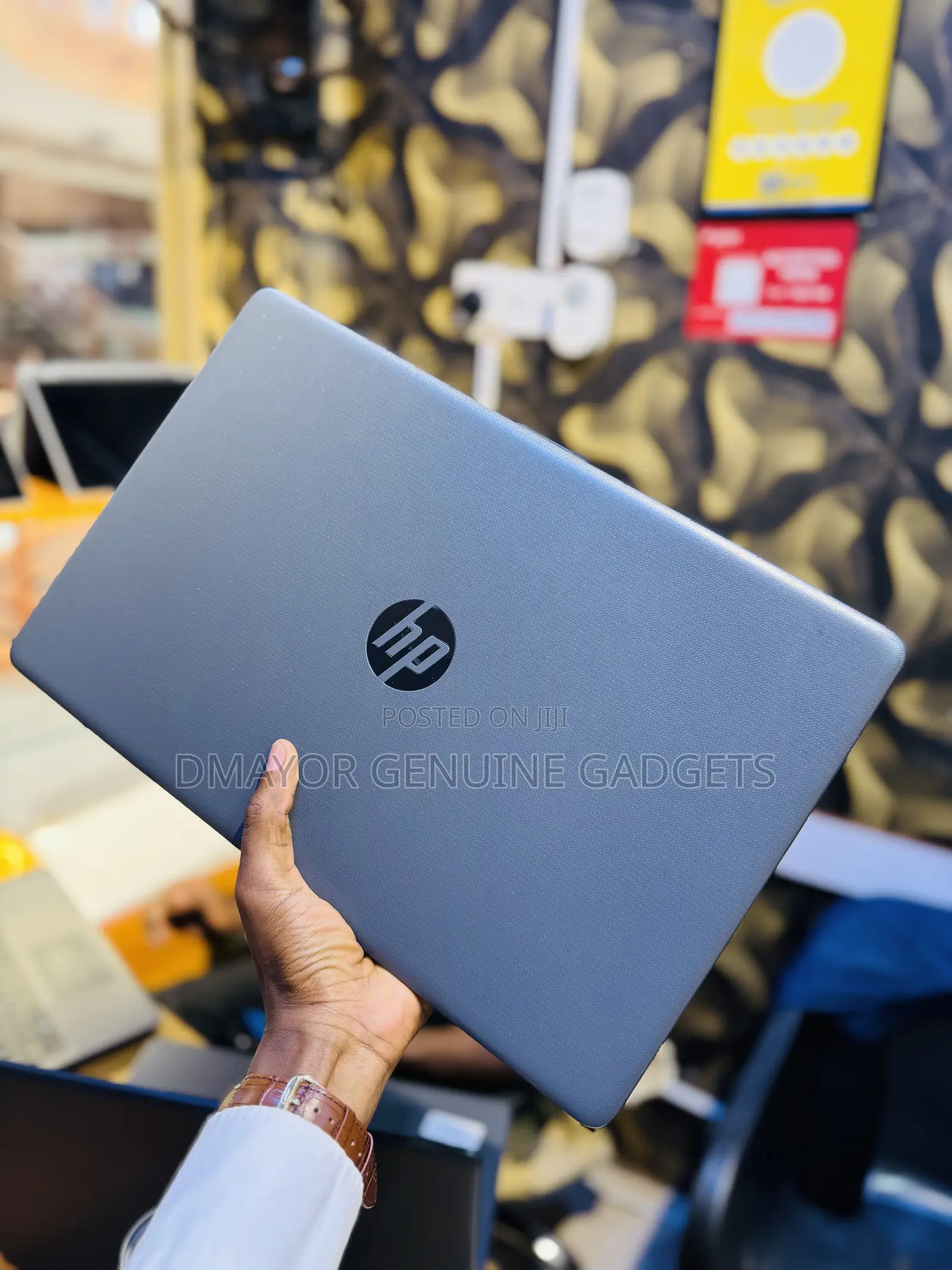 Laptop HP 15-dy2075tg 4GB AMD A4 SSD 128GB