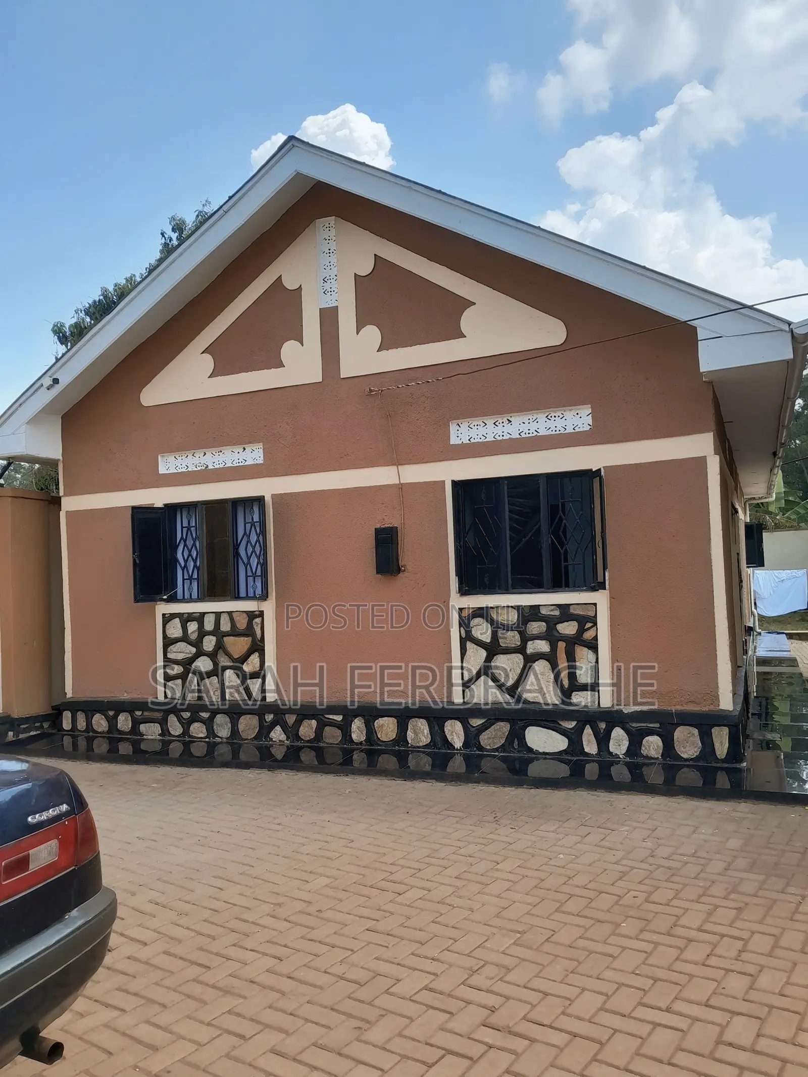 3bdrm House in Jinja for rent