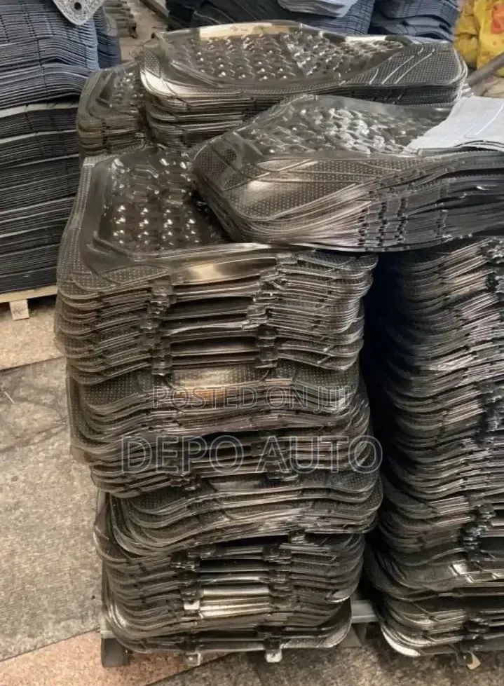 Universal Car Mats