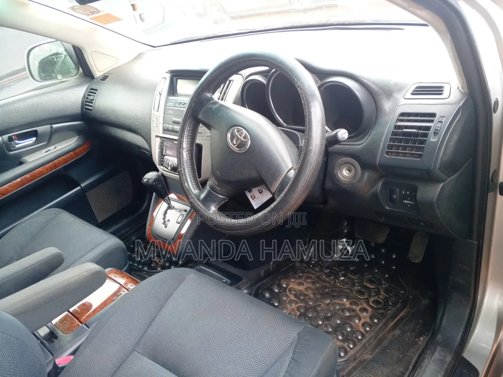 Toyota Harrier 2005 Silver