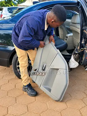 Car Door Locks.Window Repairs and Remote Repairs