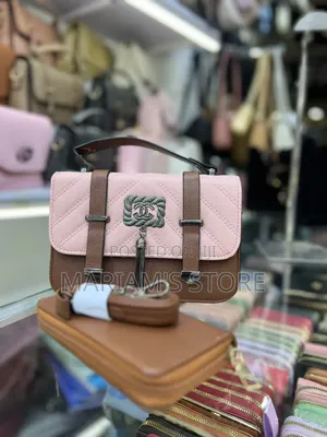 Structured Handbag in Multicolor