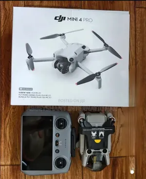 DJI Mini 4 Pro Fly More Combo