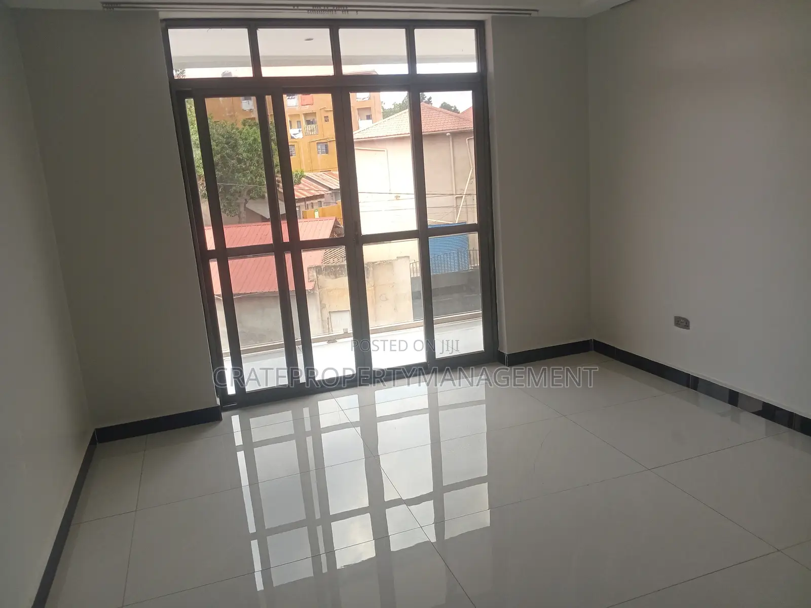 2bdrm Apartment in Crate, Makindye for rent