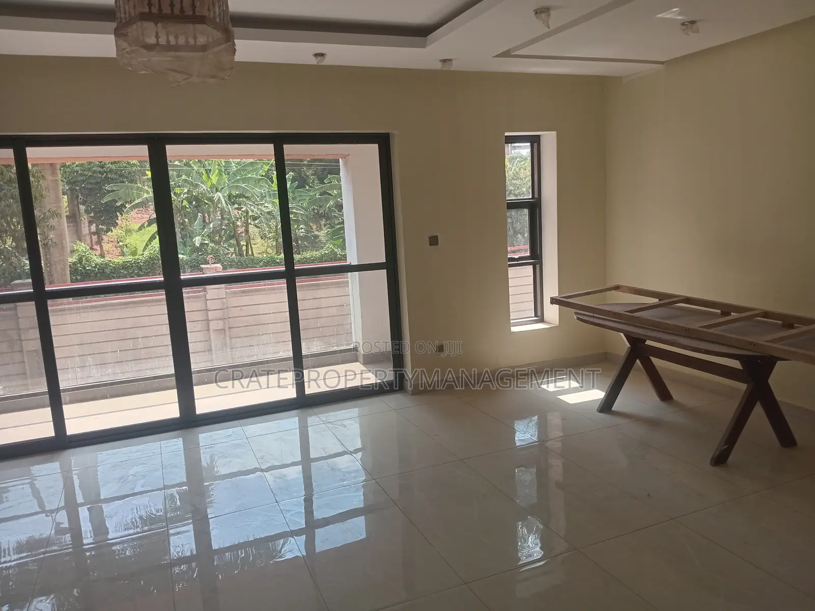 2bdrm Apartment in Crate, Makindye for rent