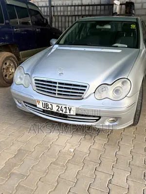 Mercedes-Benz C180 2006 Silver