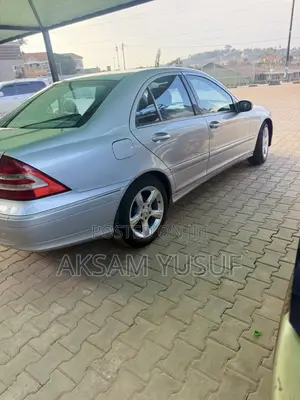 Mercedes-Benz C180 2006 Silver