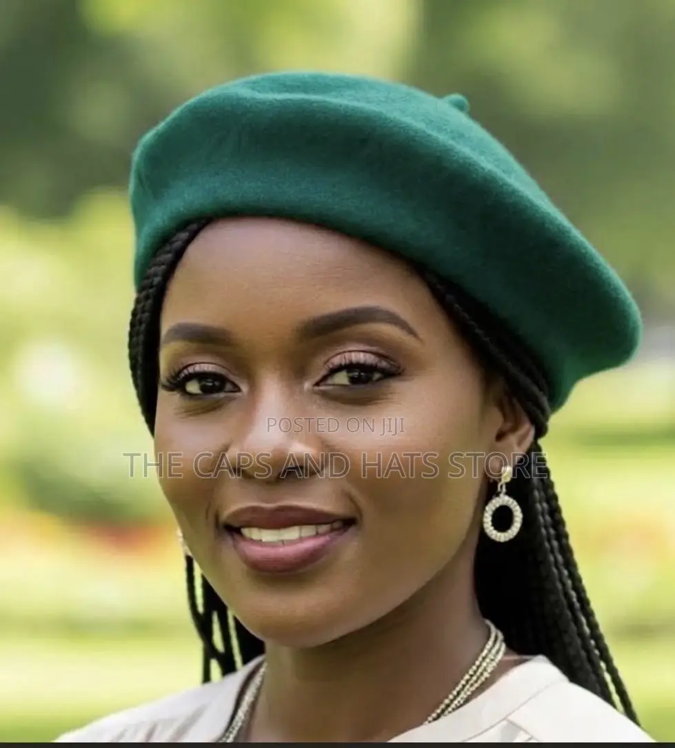 Women’s Classic Wool Beret Hats