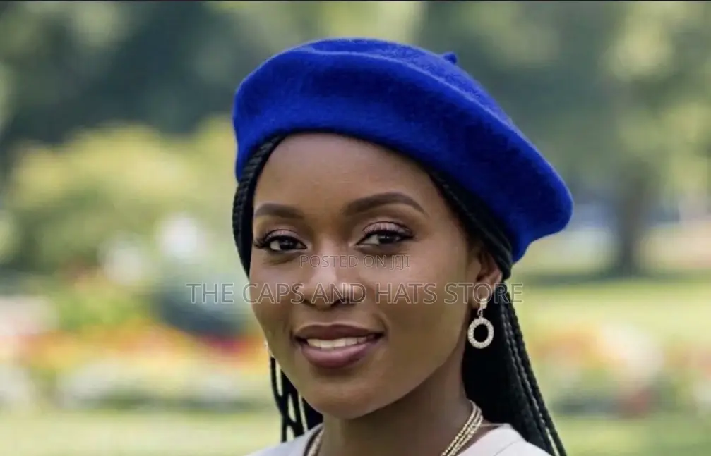Women’s Classic Wool Beret Hats