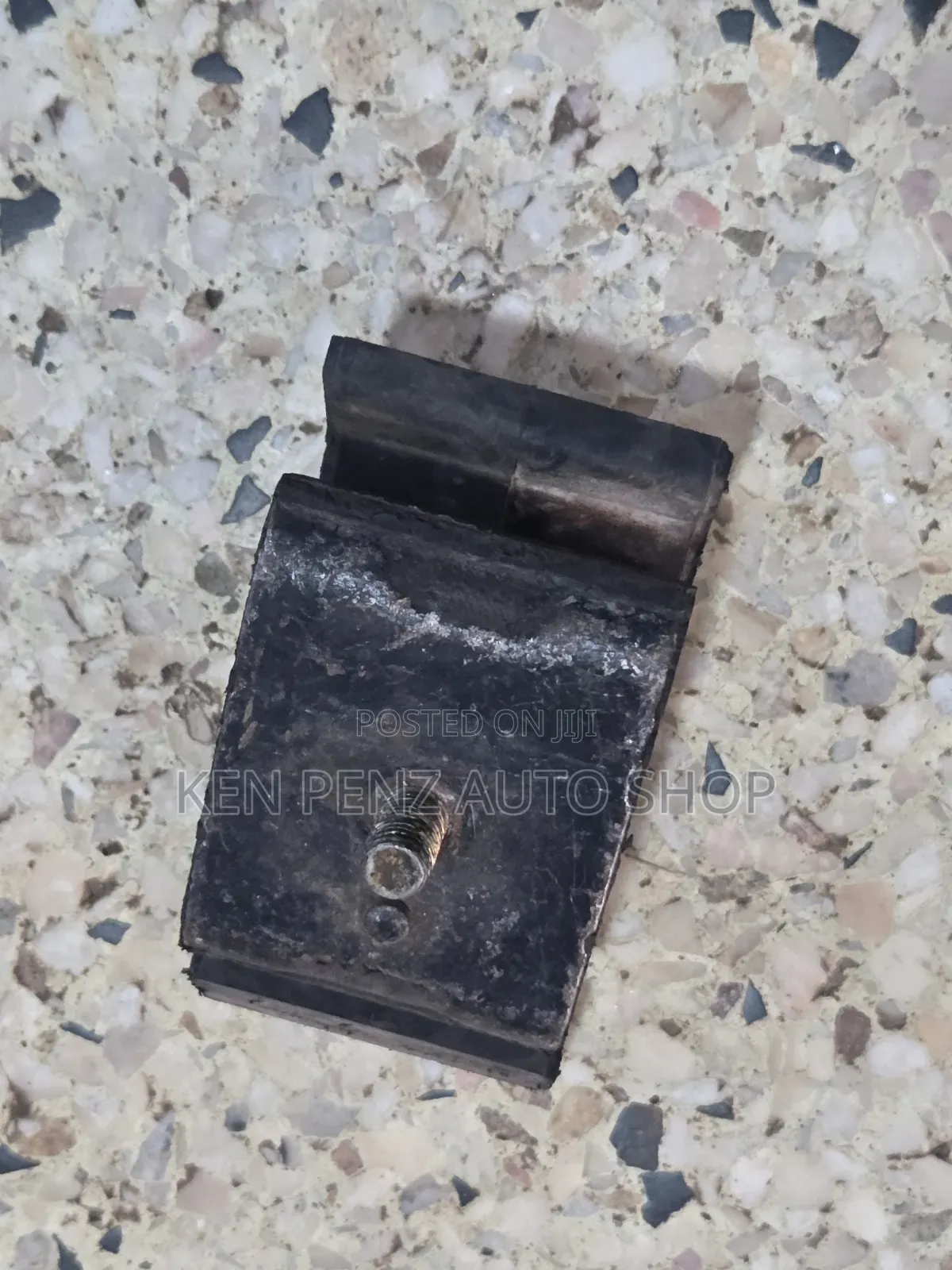 Mitsubishi Pajero IO 1998 - 2000 Sides Engine Mounting
