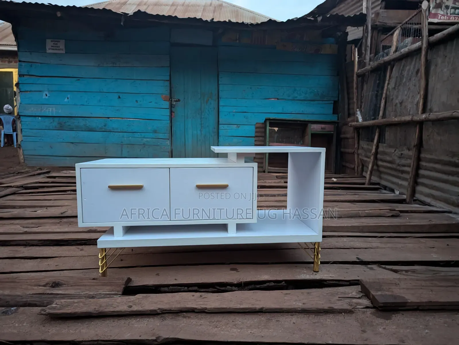 Classic Nesting Coffee Table