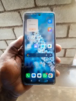 Tecno Camon 19 128 GB Silver