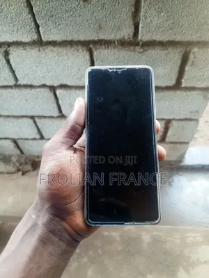 Tecno Camon 19 128 GB Silver