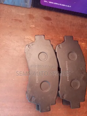 Front Brake Pads Toyota Progress