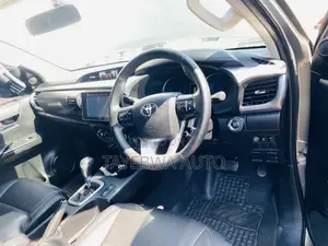 Toyota Hilux Revo Double Cab Deisel 2.8 AWD 2016