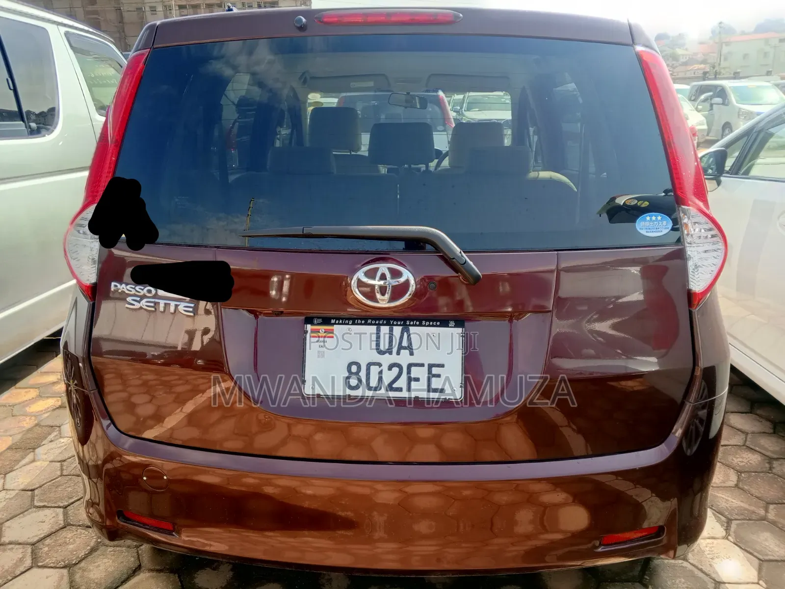 Toyota Passo Sette 2011 Brown