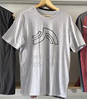 T-Shirt Wear