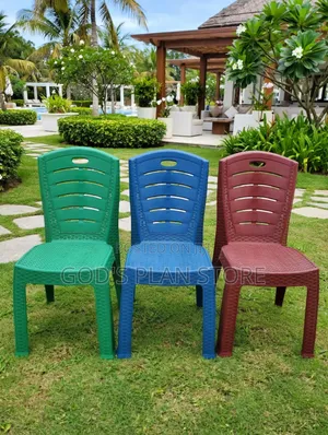 Rattan Weave Plastic Chairs Plastic Chairs for Dining and Bars