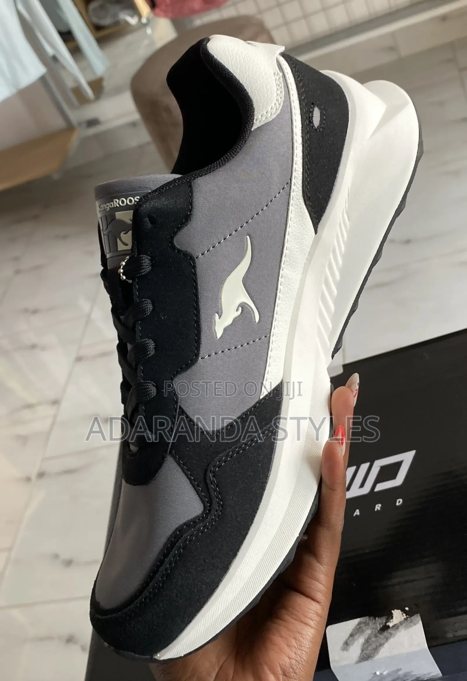 Sports Shoe