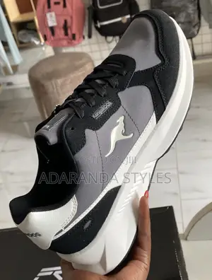 Sports Shoe
